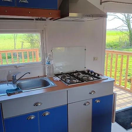 Mobilhome Cosy Au Calme De La Campagne